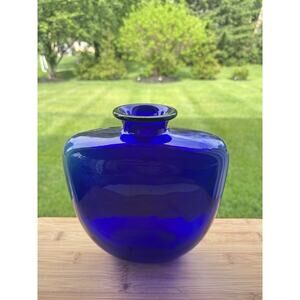 1970s Mid Century Modern Cobalt Blue Glass Vase 8.75” – Wiesenthalhütte Style